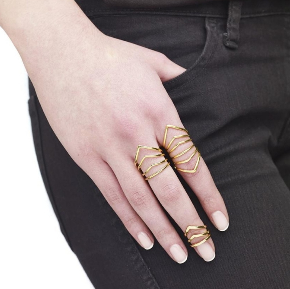 Gorgeous ring set - Picture 2 of 3